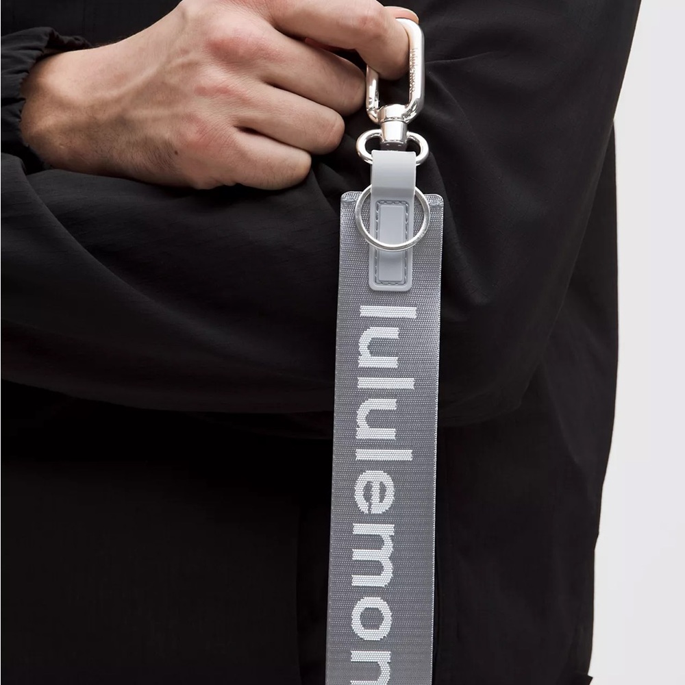 Lululemon Never Lost Keychain- Solar Grey/Starch Blue